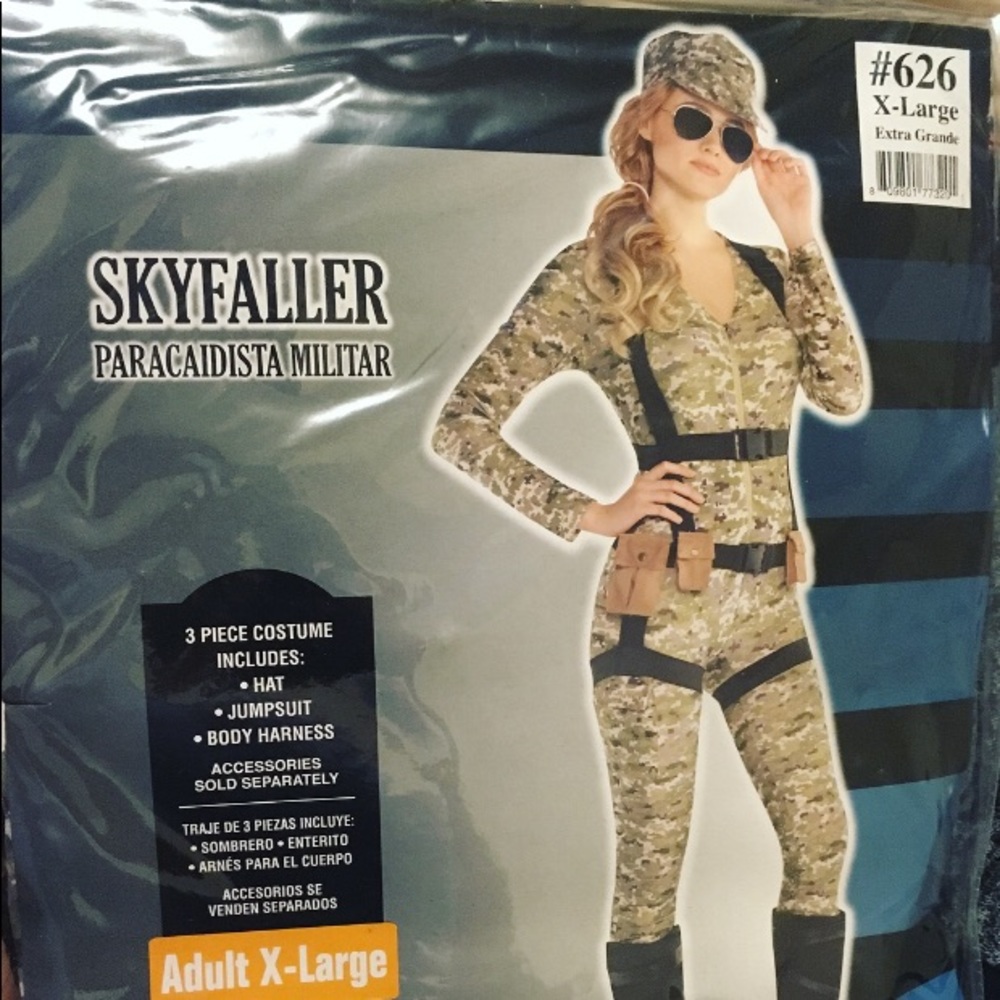Skyfaller Military Costume